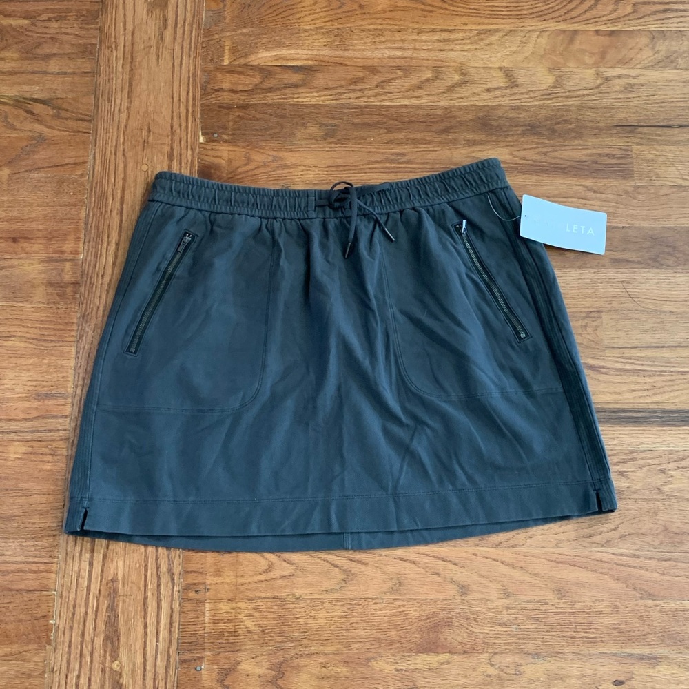 Athleta Gray Farallon Skirt Woman’s 16 Tall